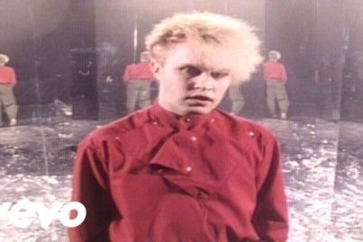 a flock of seagulls i ran