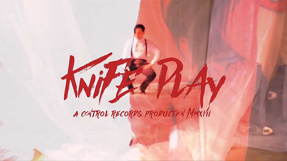 William Control Knife Play