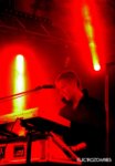 Agent Side Grinder Lange at the keyboard