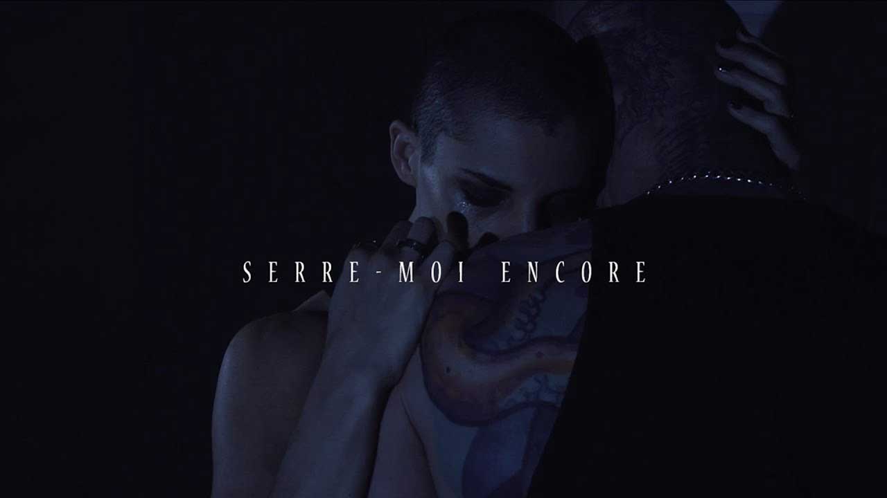 hante serre moi encore